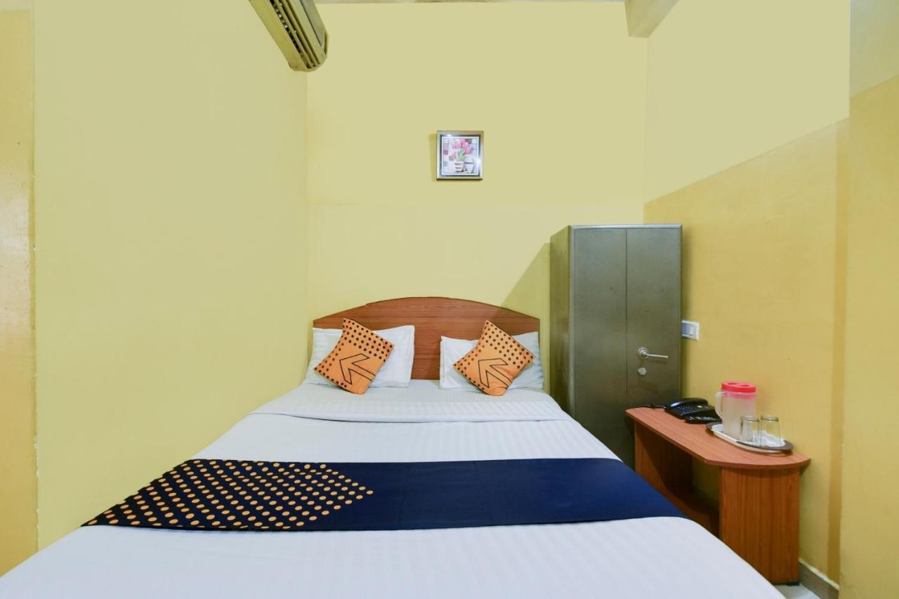 Spot On 74228 Galaxy Comforts Hotel Narasimharaja Puram Ngoại thất bức ảnh