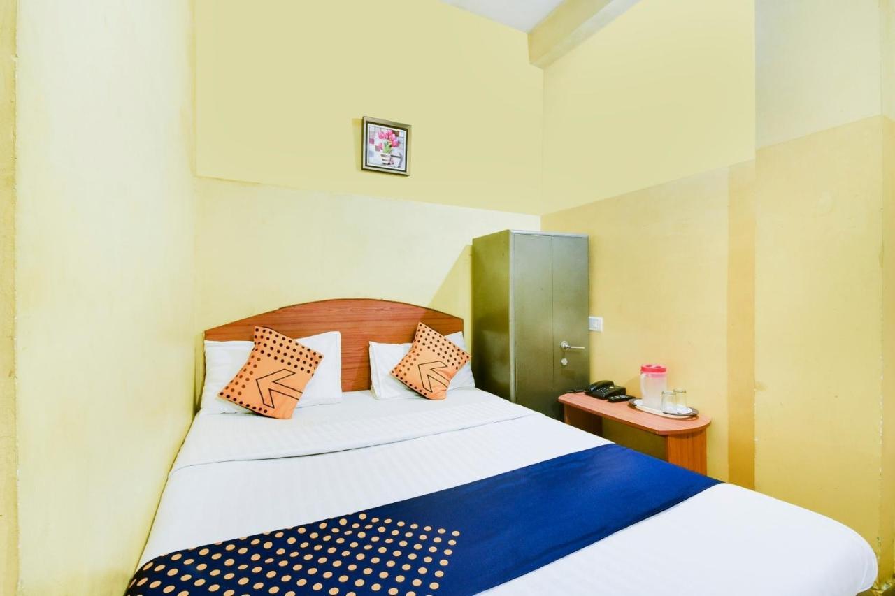 Spot On 74228 Galaxy Comforts Hotel Narasimharaja Puram Ngoại thất bức ảnh